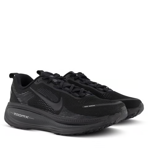 Nike Vomero 18 — Vista 3